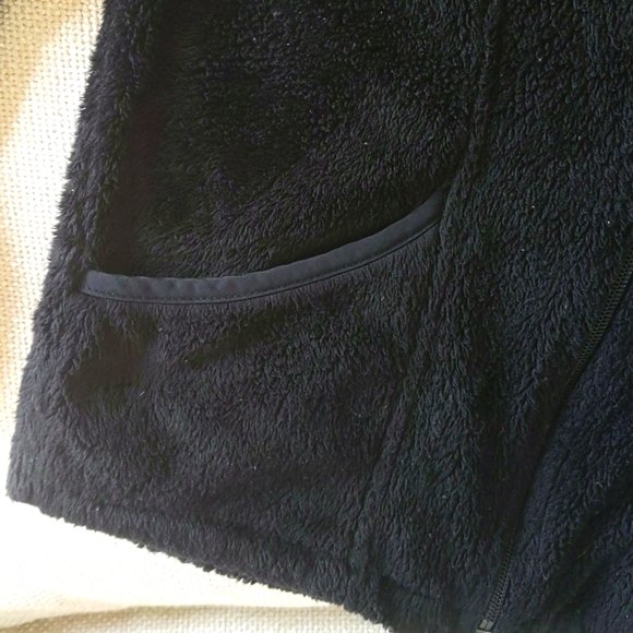 Children's Place Girls Black Fleece Jacket - Size M (7/8) - Picture 3 of 9